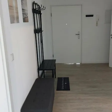 Modernes Wohnen In *